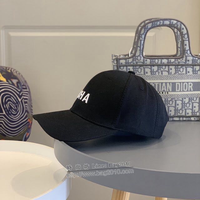 Chanel男女同款帽子 香奈兒新款字母刺繡精品棒球帽鴨舌帽  mm1643